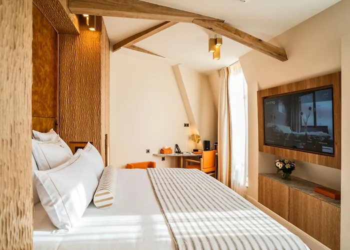 Étoile Park Hôtel Paris